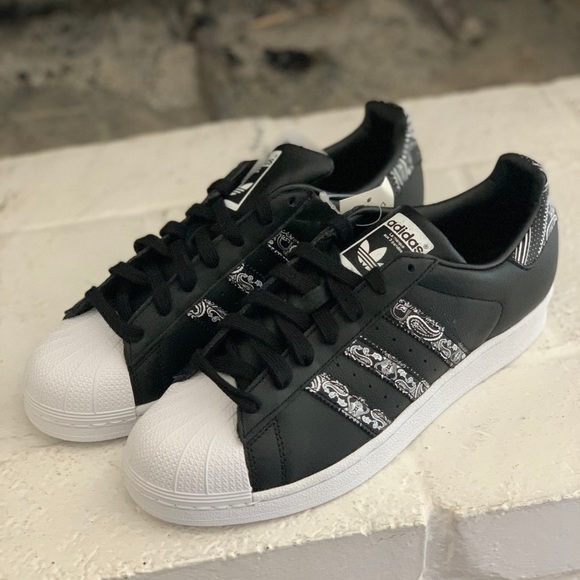 adidas superstar graffiti shoes